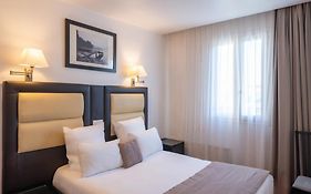 Hotel Cosmotel Marais Republique Paris